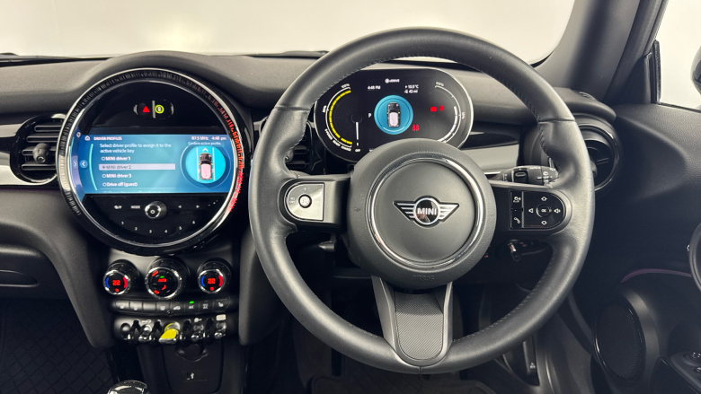 MINI Hatchback 135kW Cooper S Level 2 33kWh 3dr Auto Electric Hatchback